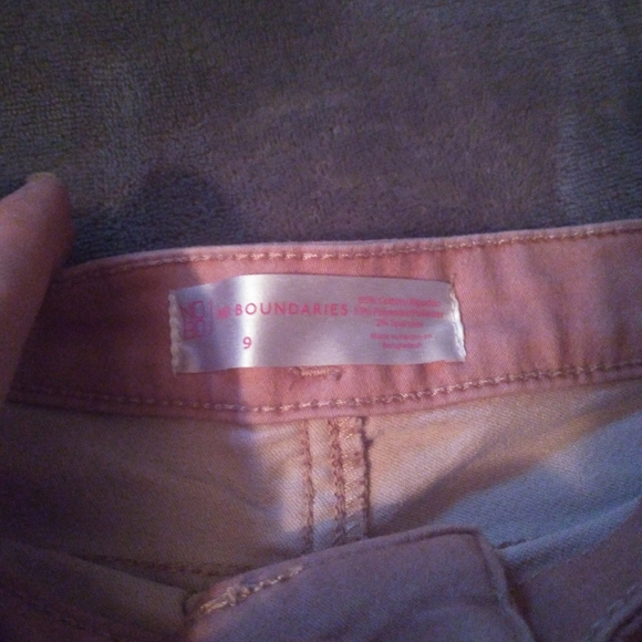 🆕NB SHORTS - Picture 2 of 4